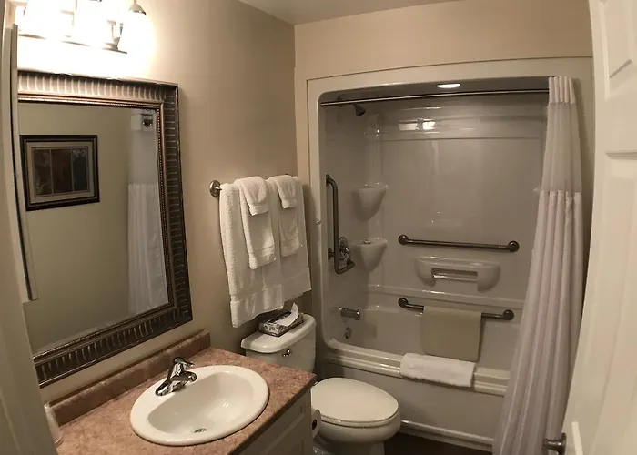 Executive Queen Suite